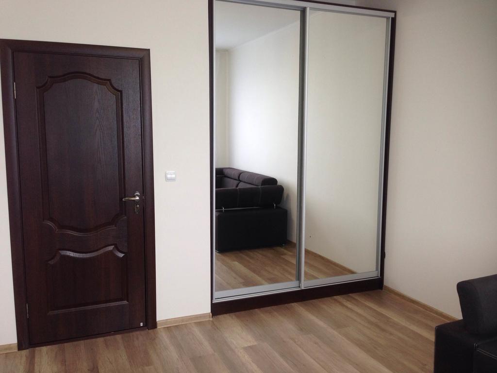Gil Apartments, On Mynaiska 18 Uzhhorod Εξωτερικό φωτογραφία
