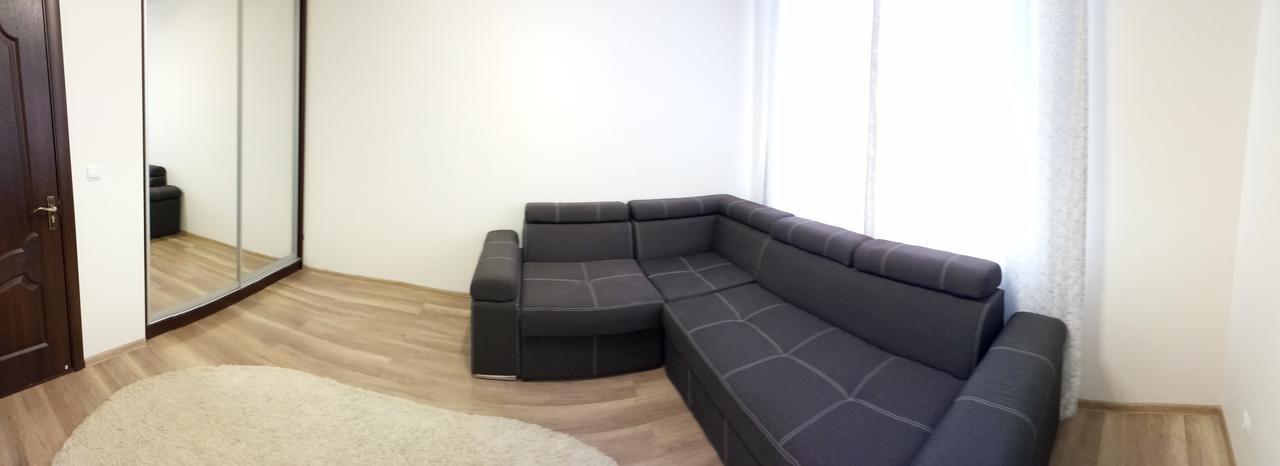 Gil Apartments, On Mynaiska 18 Uzhhorod Εξωτερικό φωτογραφία